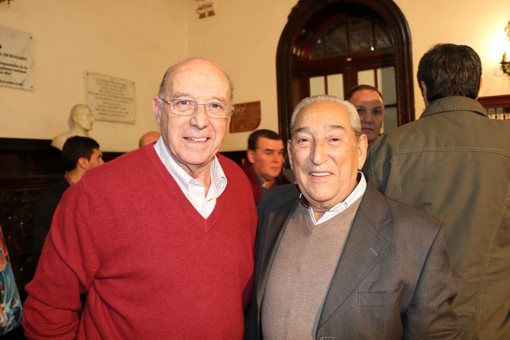 Emotivo festejo por el 14° aniversario de la apertura del puente Rosario-Victoria.