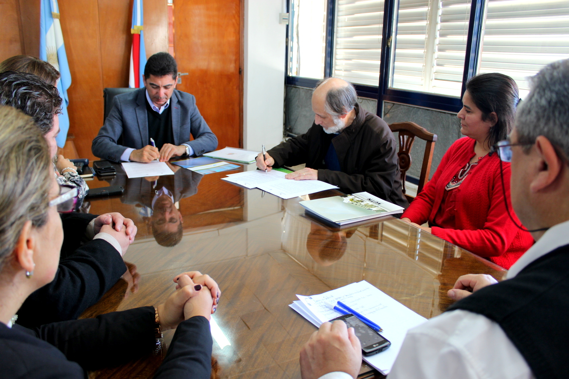 Convenio entre el CGE y la UTN.